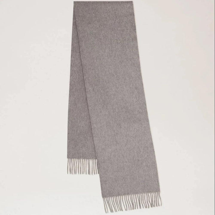 Mulberry Small Solid Merino Wool Scarf Gray in wool, simple and elegant with fringes. Model VS4318946C914