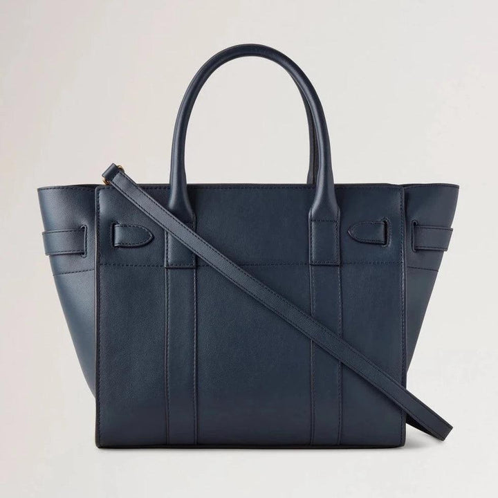 Mulberry Small Zipped Bayswater Night Sky, elegant dark blue leather bag with shoulder strap. Model HH9066587U888