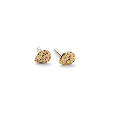 Pernille Corydon Drop Nature earrings in gold-plated silver, drop-shaped structure, Model E-393-GP.