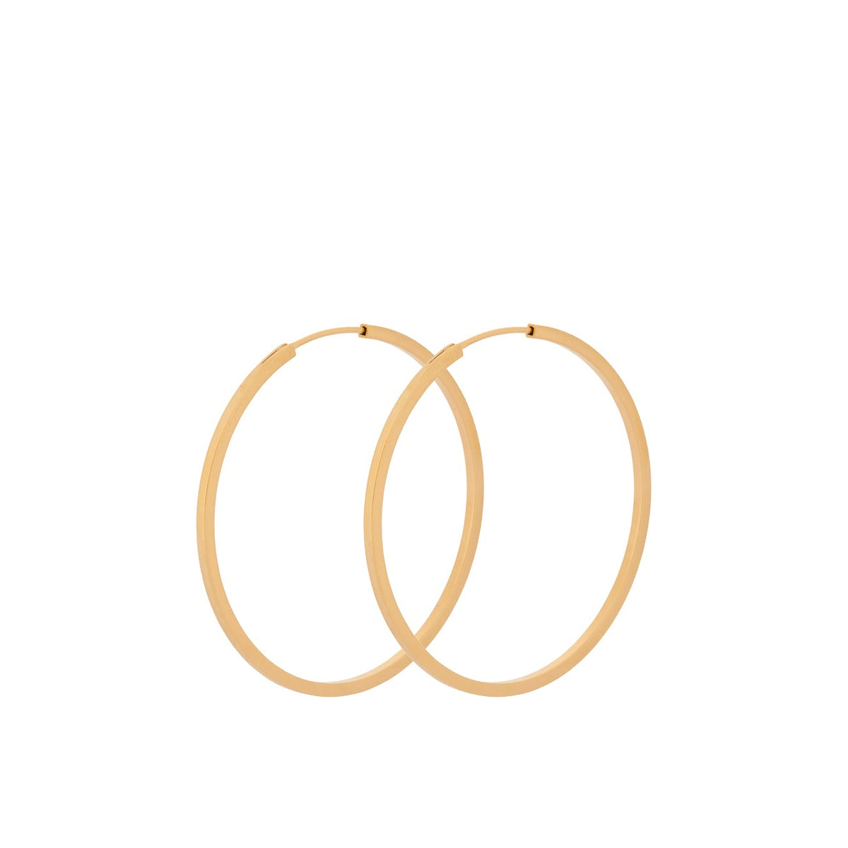 Pernille Corydon Small Orbit Hoops Gold Plated showcases a pair of simple round earrings in a glossy gold finish. Model E-052-GP