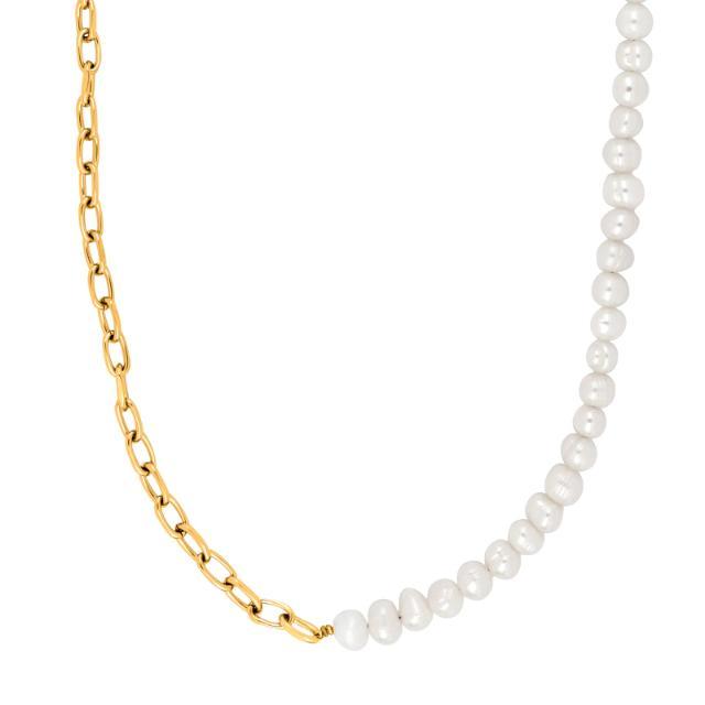 Son of Noa men's necklace with gold-colored chain and white pearls, detailed close-up. Model 20890172855