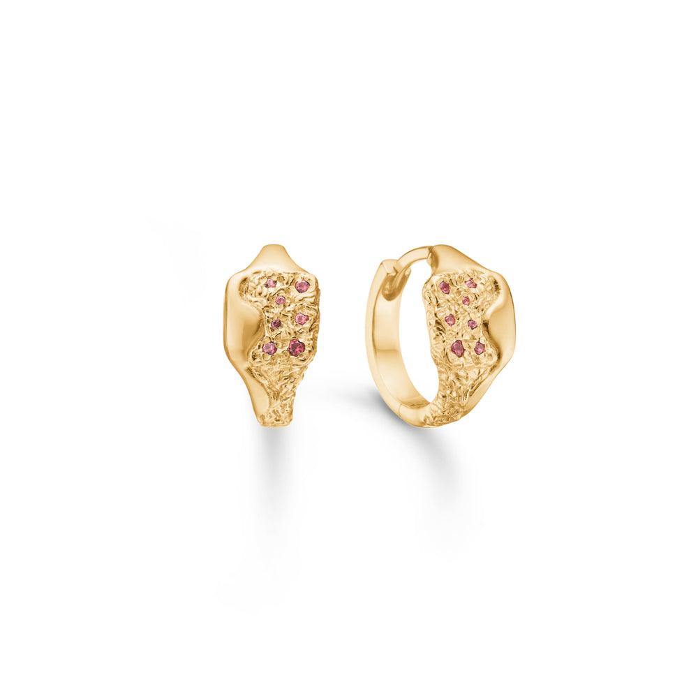 Studio Z Gold-plated Edge hoop earrings with red zirconia, textured pattern, front and side. Model 7217890-1