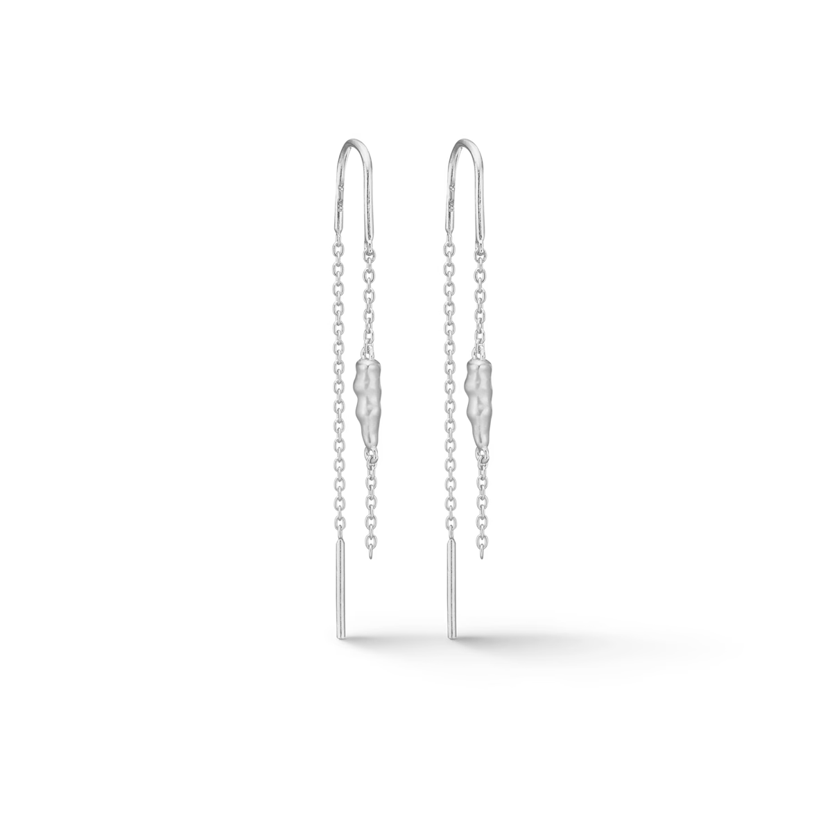 studio-z-icicle-earrings-in-solv shows long, elegant silver earrings with icicle pendants. Model 7100937-1