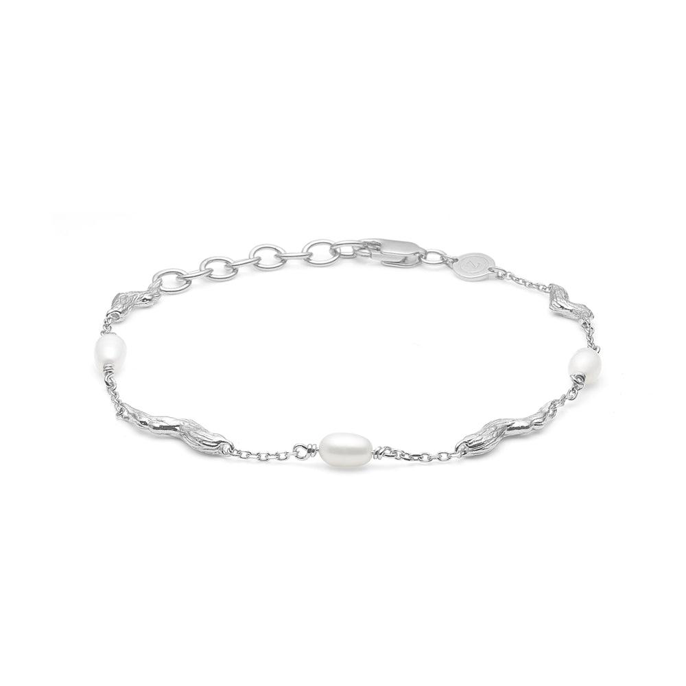 Studio Z Tangled Bracelet with silver chain, twisted links and white freshwater pearls. Model 7153825-1