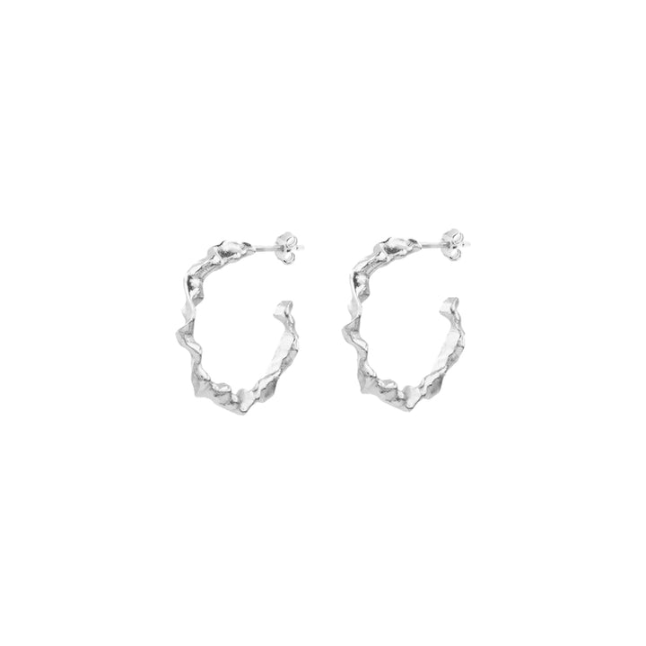 Vincent Shaman Silver Hoops earrings 25mm with organic texture, visible in shiny silver color. Model VJ126-UES-L-2