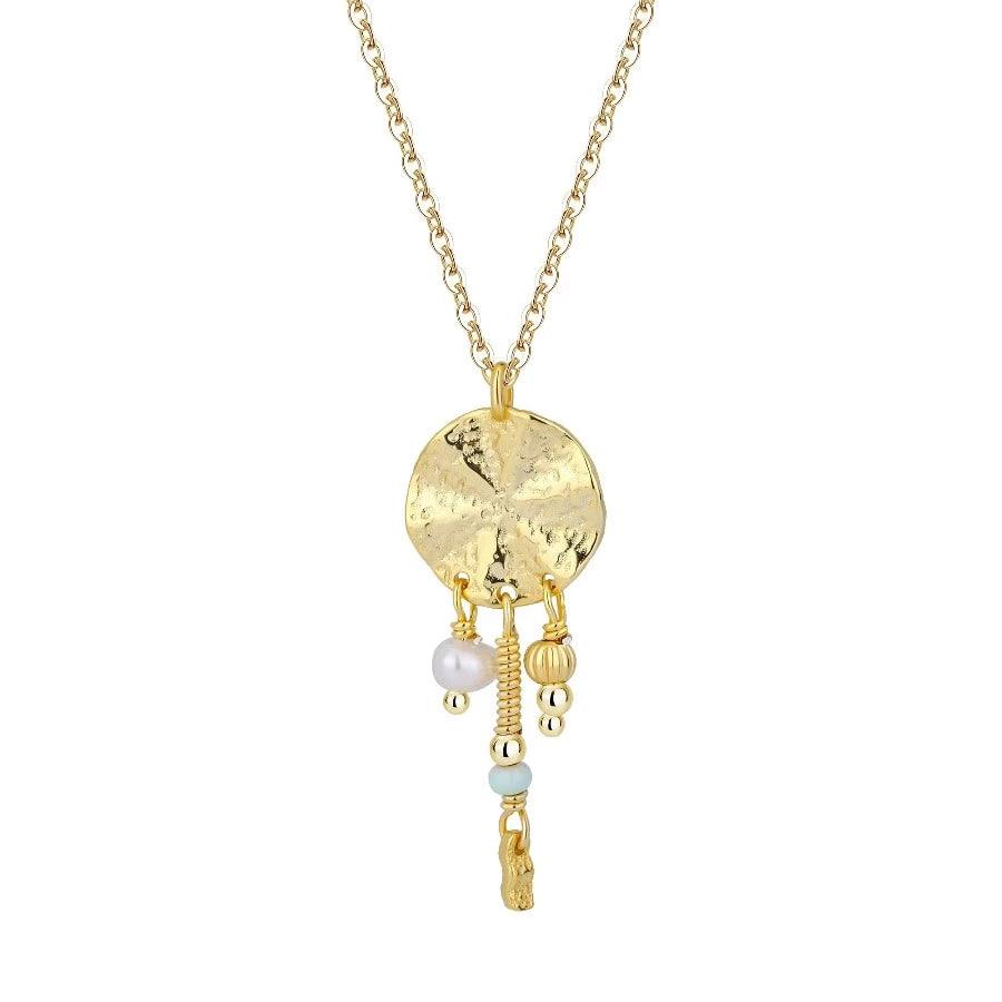 Wioga Amaja necklace in gold-plated silver with hammered pendant and pearl details, Model N-8439-GP-1.