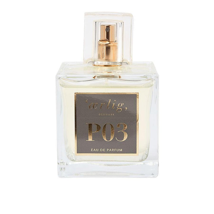 ærlig, P03 eau de parfum in clear, square bottle with golden label and spray top. Model p03-100ml-p3-1.