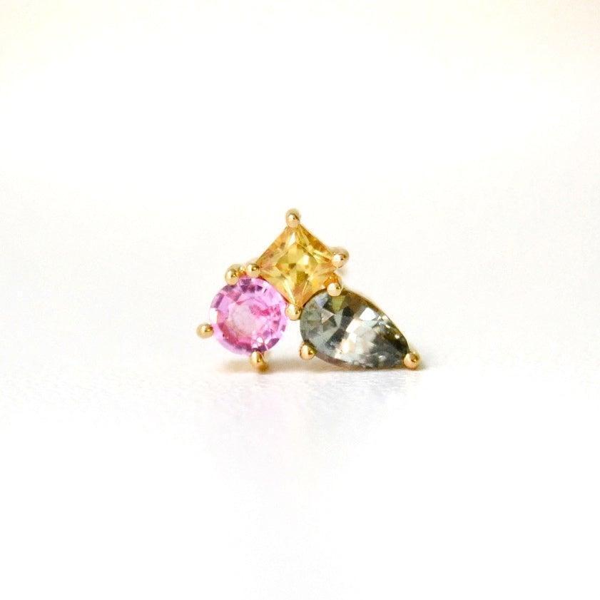 Anpé Atelier Unika Varnaya Ørestik med Safir - Øreringe - 23-Customized