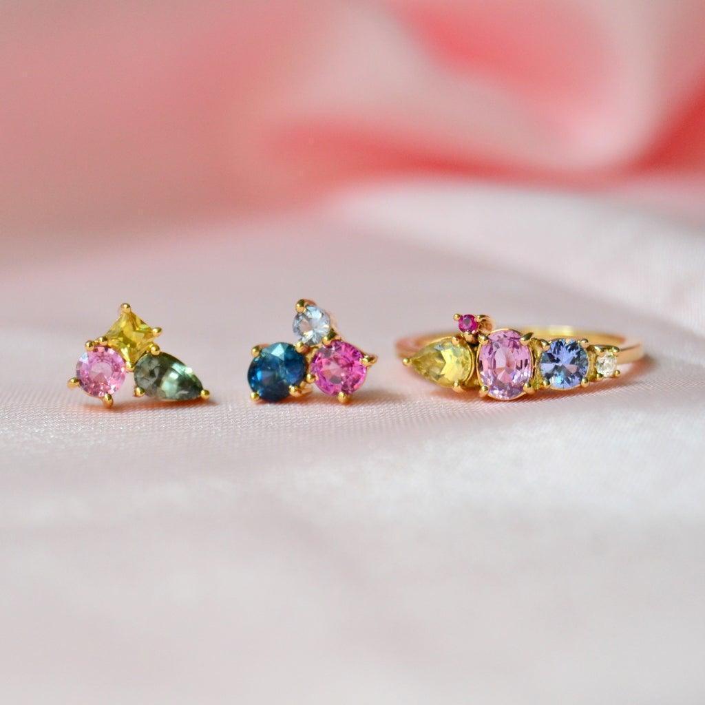 Anpé Atelier Varnaya 18kt Guld Ring m. Safirer - Ringe - 27-Customized2-001