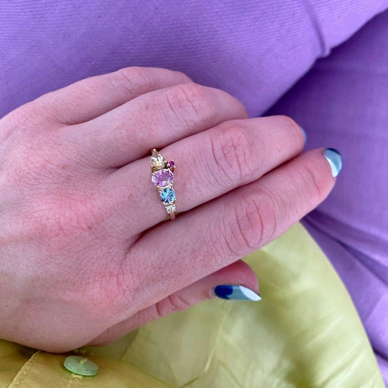 Anpé Atelier Varnaya 18kt Guld Ring m. Safirer - Ringe - 27-Customized2-001