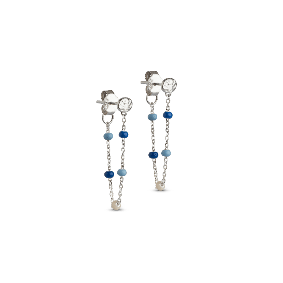 enamel lola earrings marine, silver colored chain earrings with blue and light pearls. Model e140s-marine-e140s-marine-1