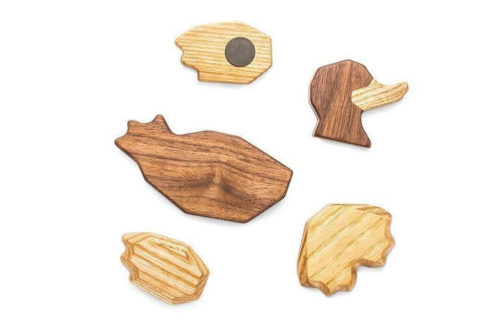 Fablewood Duck FW009-2, five-part wooden figure in different light and dark shades. Model FW009-2