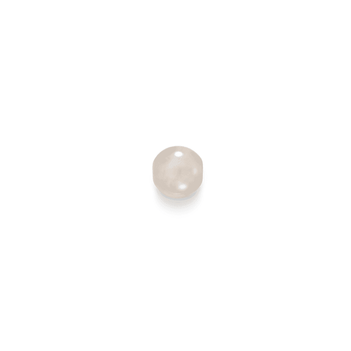 Inner Peace white Manesten Abenhed, small round white pearl on a white background. Model C124G125-1