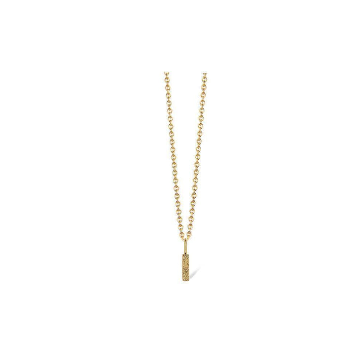 jeberg-jewellery-i-am-me-bogstav-solvforgyldt halskæde med gyldent vedhæng på perlekæde, Model 42000-42000-009-9