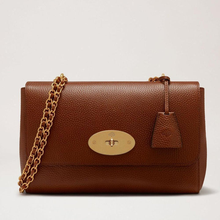 Mulberry Medium Lily Small Classic Grain Oak, shoulder bag in brown leather with gold chain. Model HH8732552G110