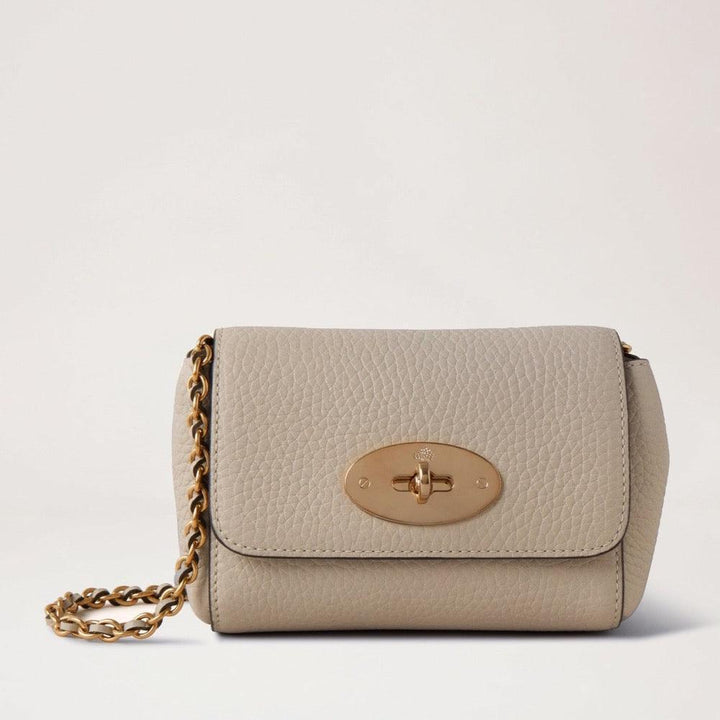 Mulberry Mini Lily Chalk, elegant light gray leather bag with gold-colored chain and clasp. Model RL7749736W160