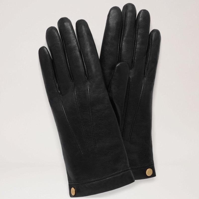Mulberry Soft Nappa Gloves black, elegant black gloves in soft leather with gold button detail. Model VG4108192A100-001.