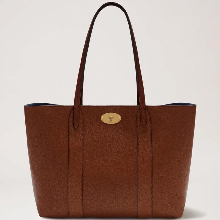 Mulberry Bag Bayswater Tote Small Classic Grain Oak in brown leather with gold detail. Model hh8728552g110.