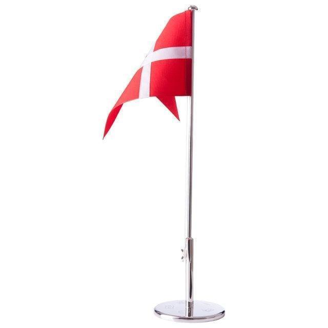 Nordahl Andersen flagpole with motifs shows a silver table flagpole with a red Dannebrog flag. Model 150-81024-1