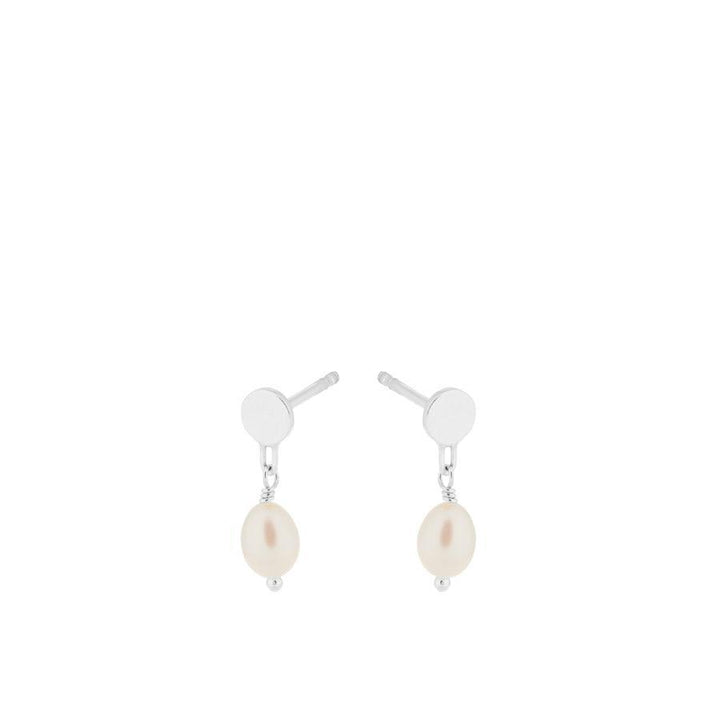 Pernille Corydon Ocean Dream Earrings with white freshwater pearls in a silver finish. Model E-430-S