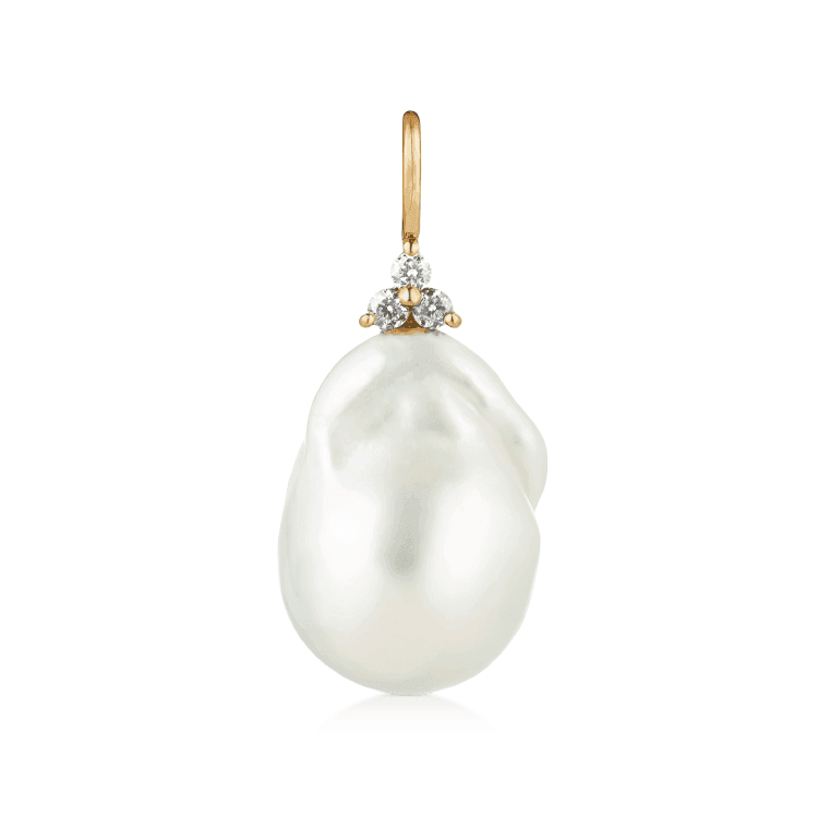 Ro Copenhagen 18kt Fryd Baroque Pearl Pendant diamonds with irregular white pearl and three small diamonds, Model 108637-1
