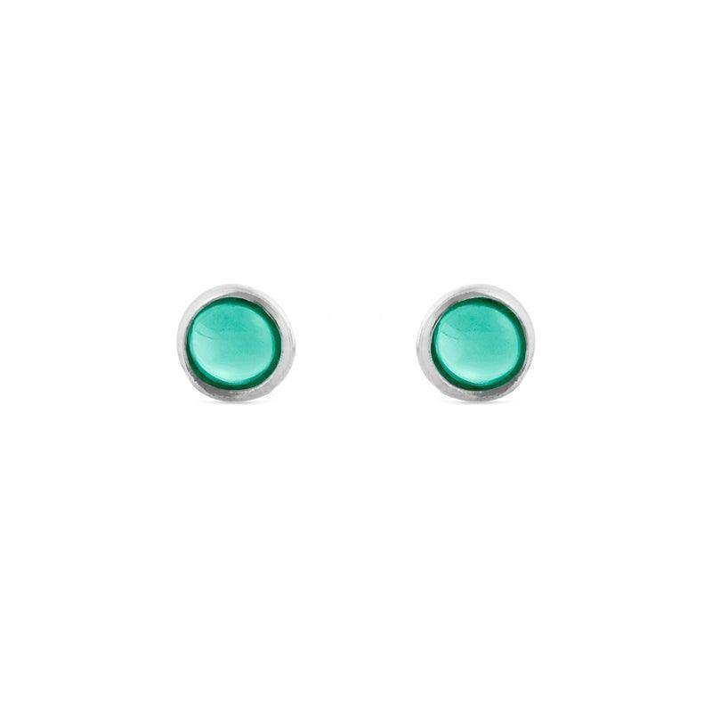 Susanne Friis Bjørner silver ear studs with round green agate, simple and elegant detail. Model 5535-1-102-1