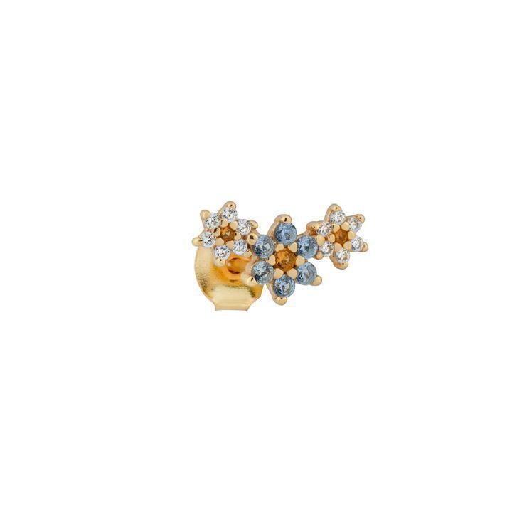 Trois Blomster stud earrings show three floral motifs in gold-plated metal with clear and blue stones. Model FW2103.