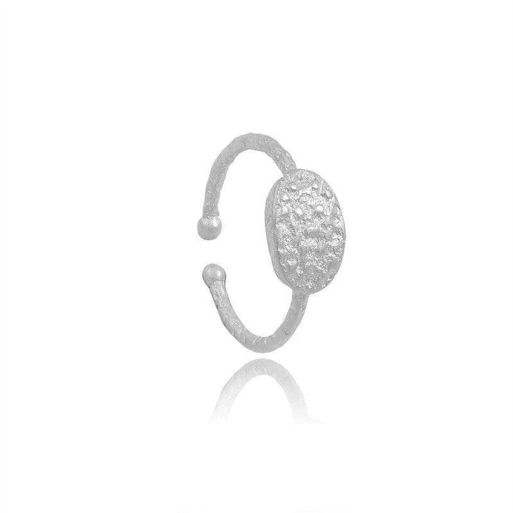 wioga greta ring r-8022-s shows a silver-tone adjustable ring with rustic texture and oval detail. Model R-8022-S-002-1.